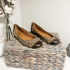 Coach Brown Classic Logo Print Chelsea Ballet Flat Size 8.5B